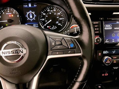 Used 2020 Nissan Rogue Sport SL AWD/4WD image 12