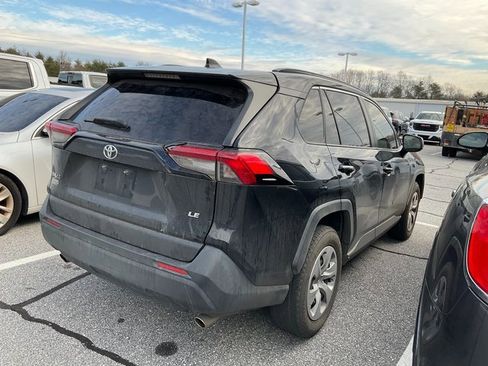 Used 2019 Toyota RAV4 LE w/ Phone Cable & Charge Package image 6