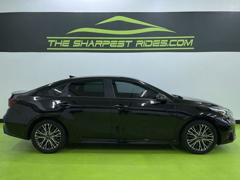 Used 2024 Kia Forte GT-Line image 11