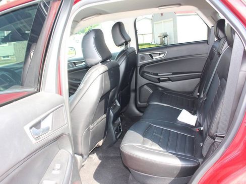 Used 2023 Ford Edge SEL w/ Convenience Package AWD/4WD image 9