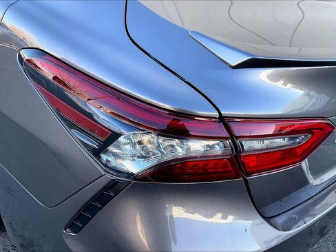 Used 2024 Toyota Camry XSE image 28