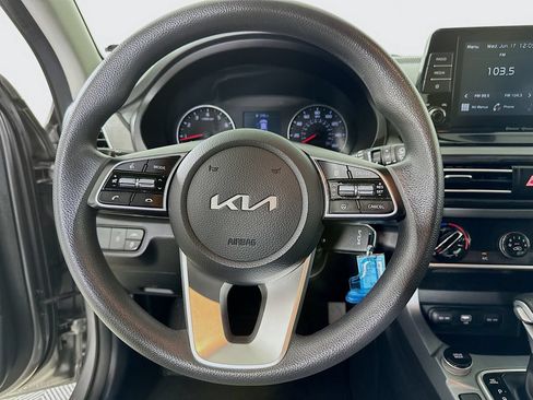 Used 2022 Kia Seltos LX AWD/4WD image 18