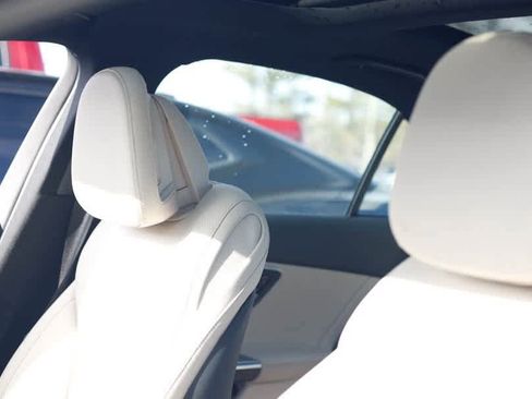 Certified 2025 Mercedes-Benz C 300 4MATIC Sedan image 16