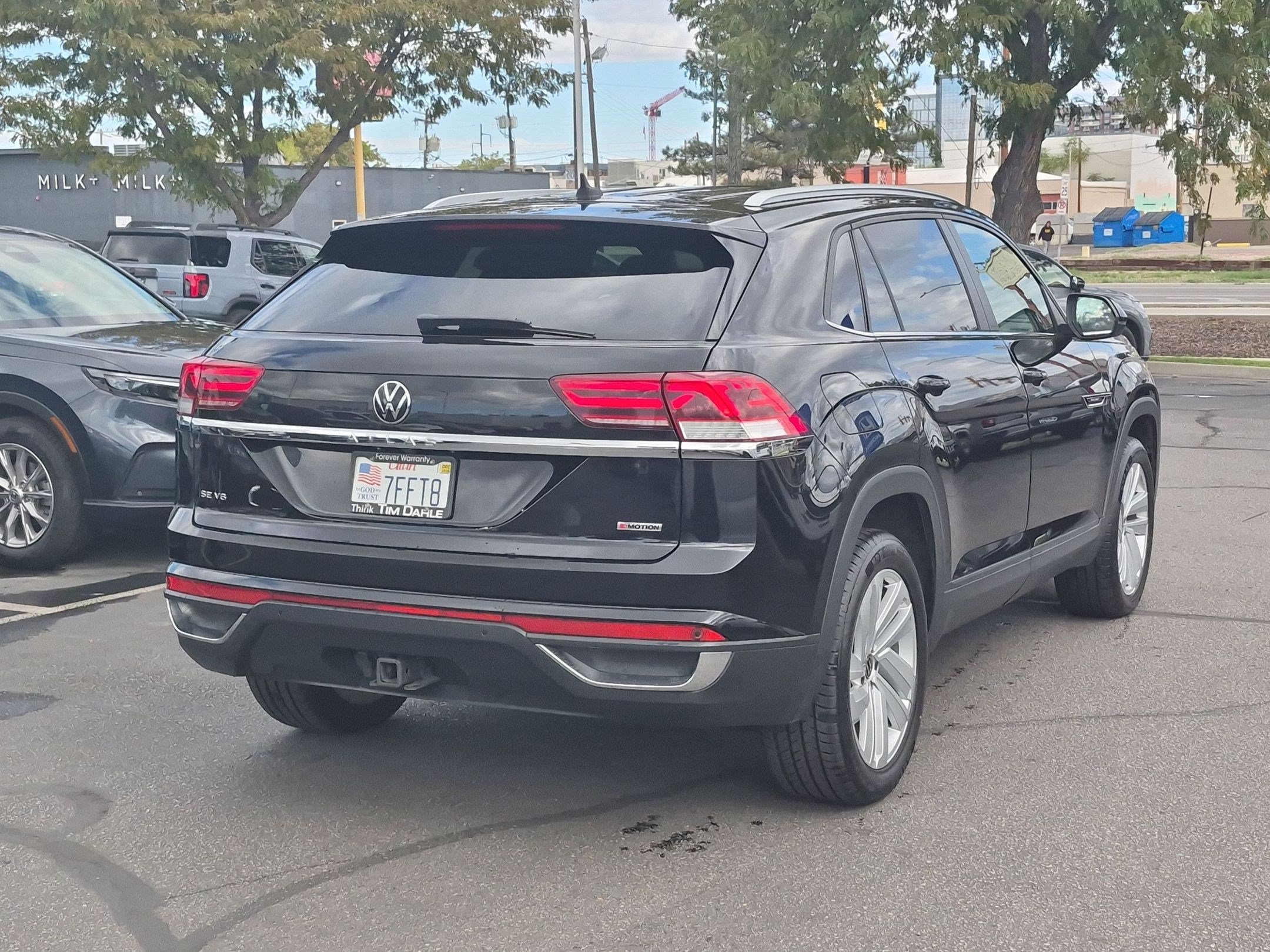 Used 2021 Volkswagen Atlas Cross Sport SE AWD/4WD image 3