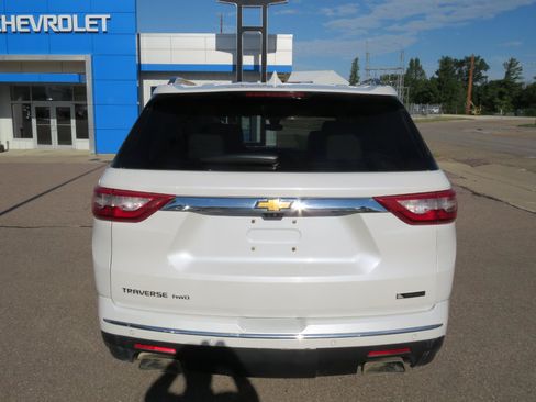 Used 2018 Chevrolet Traverse Premier AWD/4WD image 11