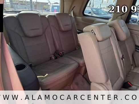 Used 2014 Mercedes-Benz GL 450 4MATIC w/ Lighting Package image 23