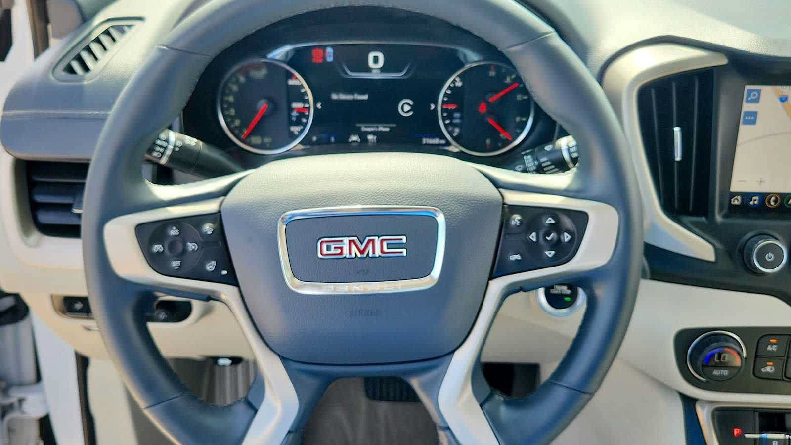 Used 2023 GMC Terrain Denali w/ Denali Premium Package AWD/4WD image 14