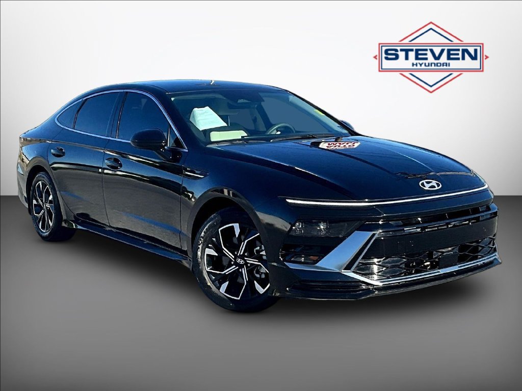 Certified 2025 Hyundai Sonata SEL FWD image 1