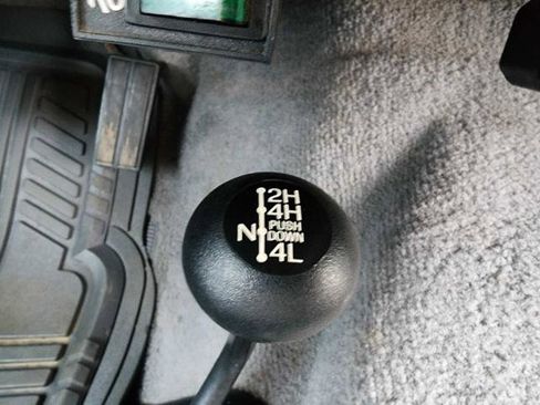 Used 1997 Ford F250 4x4 SuperCab Heavy Duty image 17