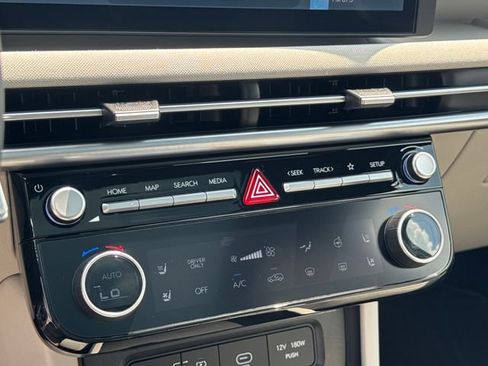 New 2026 Hyundai Tucson Limited AWD/4WD image 21