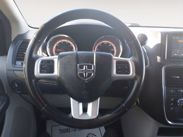 Used 2016 Dodge Grand Caravan SE w/ Quick Order Package 29E SE FWD image 13
