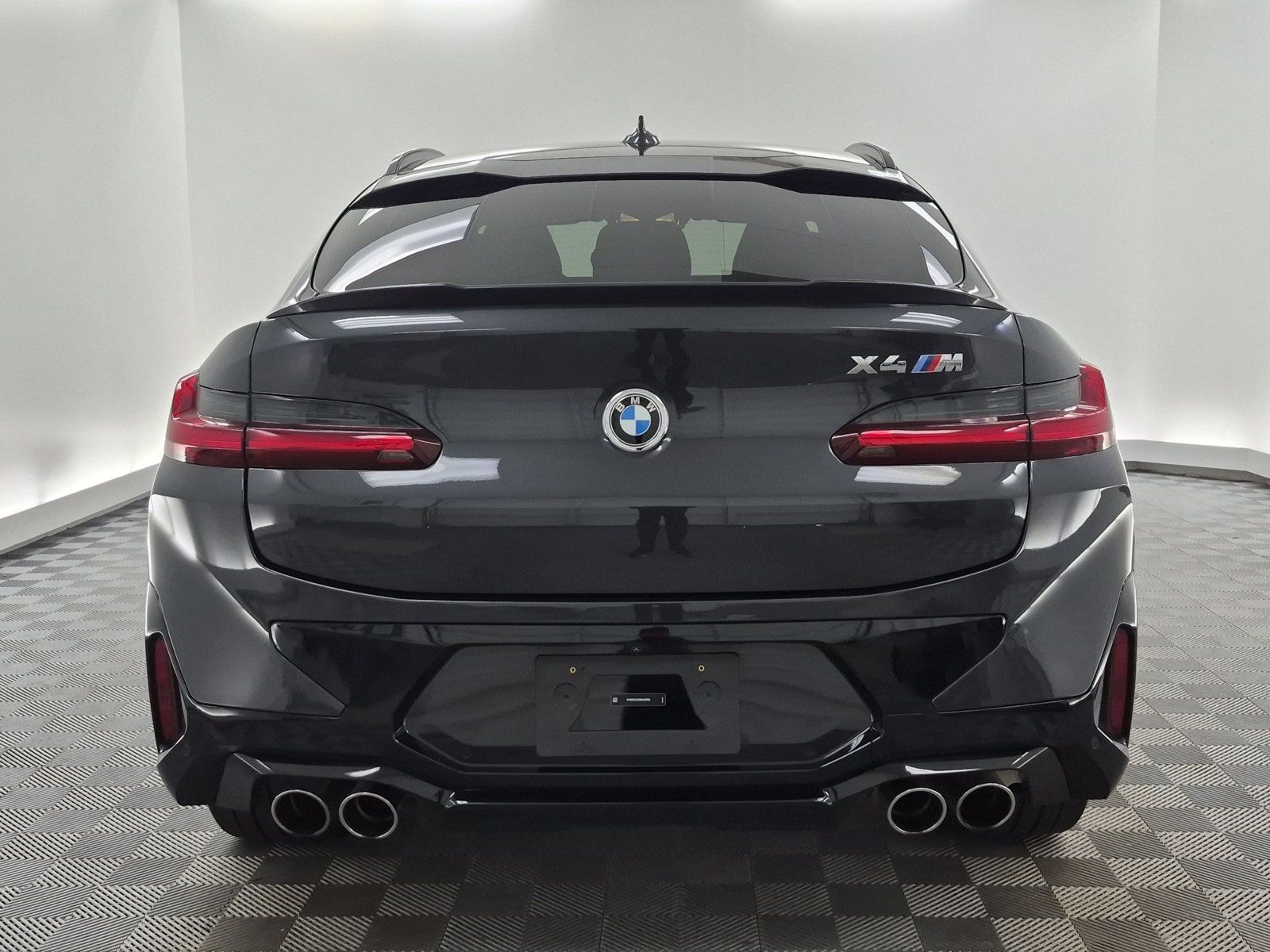 Used 2024 BMW X4 M w/ Executive Package AWD/4WD image 11