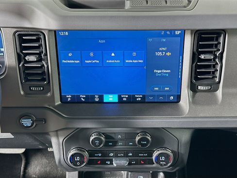 Used 2025 Ford Bronco Big Bend image 24