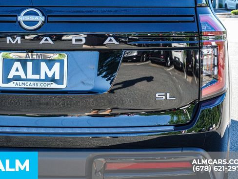 Used 2025 Nissan Armada SL RWD image 13