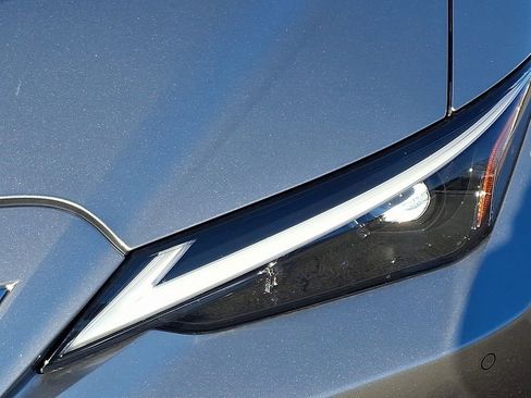 Used 2023 Lexus IS 300 AWD w/ Premium Package image 10