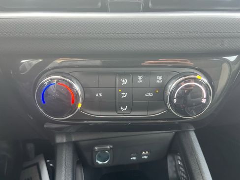 New 2026 Chevrolet TrailBlazer LT image 19