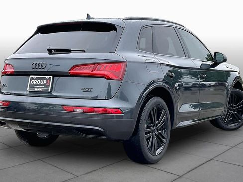 Used 2018 Audi Q5 2.0T Premium Plus w/ Premium Plus Package AWD/4WD image 12