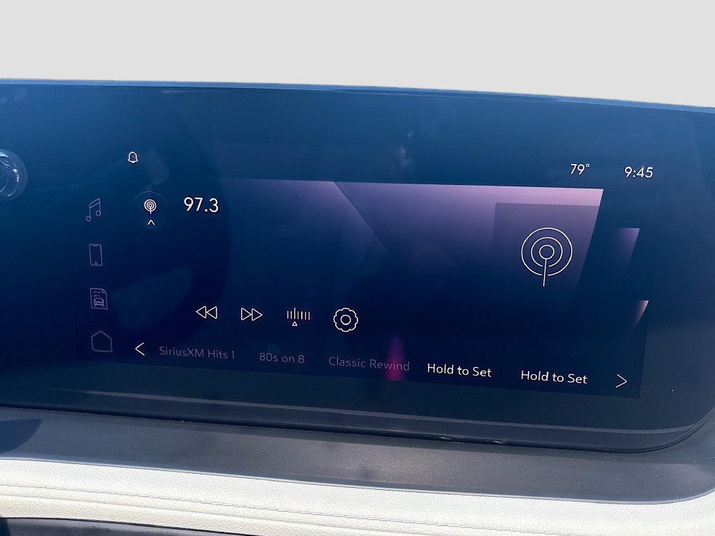 Used 2025 Buick Encore GX Avenir w/ Avenir Technology Package FWD image 30