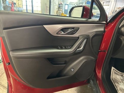 Used 2024 Chevrolet Blazer LT w/ Convenience Package image 9