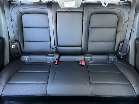 New 2026 Chevrolet Equinox LT w/ Convenience Package II image 15