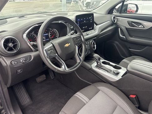 Certified 2024 Chevrolet Blazer LT w/ Convenience Package image 10