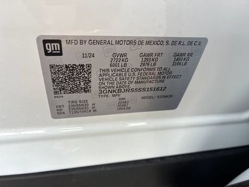 Used 2025 Chevrolet Blazer LT w/ Sound & Technology Package AWD/4WD image 34