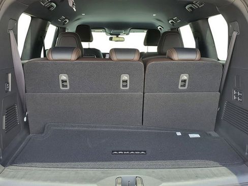 New 2026 Nissan Armada SL image 22