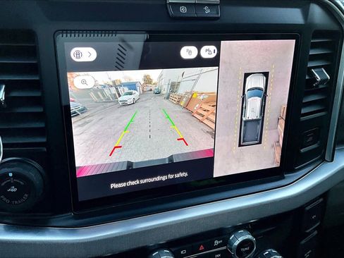 Used 2025 Ford F250 Platinum w/ Platinum Plus Package image 28