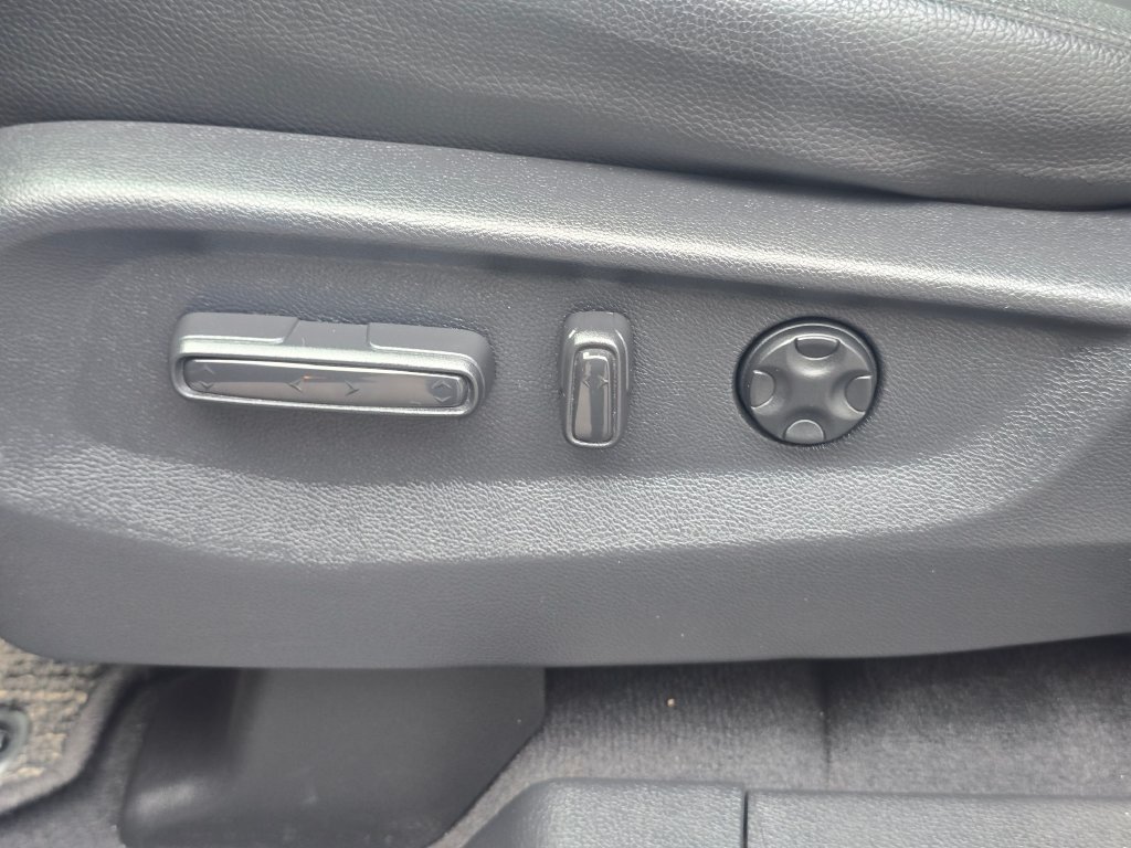 Used 2025 Honda Odyssey EX-L image 30
