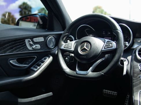 Used 2015 Mercedes-Benz C 300 4MATIC Sedan w/ Multimedia Package image 30
