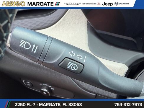 Used 2024 Buick Encore GX Preferred FWD image 31