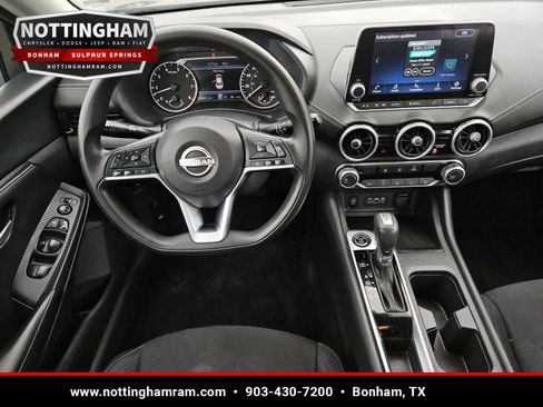 Used 2024 Nissan Sentra SV FWD image 10
