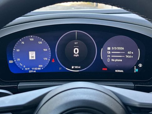 New 2025 Porsche Macan 4 Electric image 30