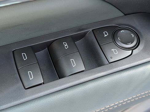 New 2026 GMC Terrain AT4 w/ Convenience Package III AWD/4WD image 41