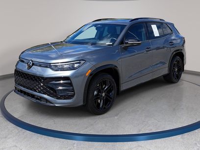 Used 2025 Volkswagen Tiguan SE R-Line