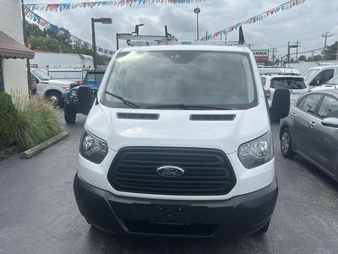 Used 2019 Ford Transit 150 130 Low Roof RWD image 2