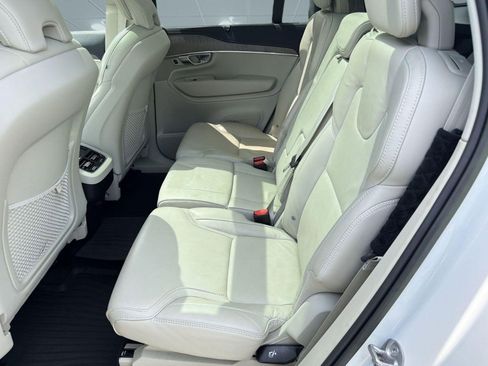Used 2023 Volvo XC90 B6 Ultimate w/ Protection Package Premier AWD/4WD image 14