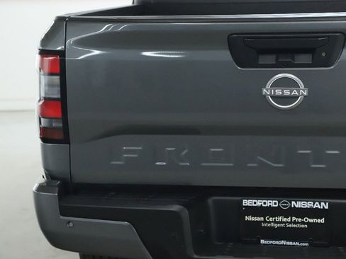 Certified 2025 Nissan Frontier SV image 44