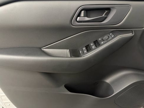 Certified 2024 Nissan Rogue S FWD image 22
