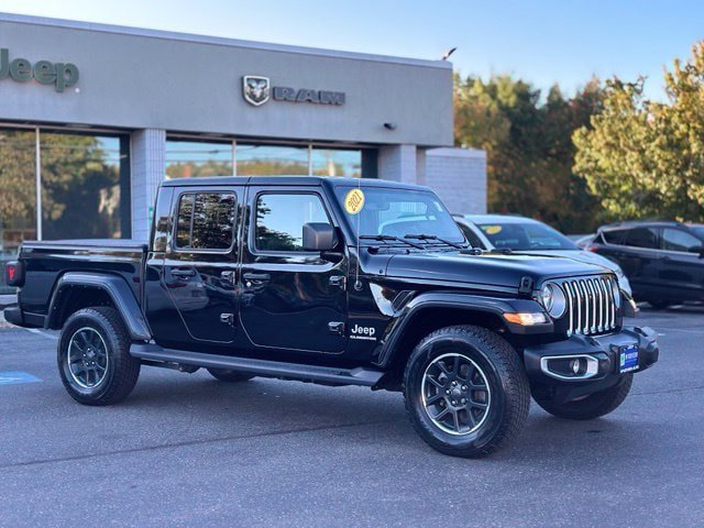 Used 2021 Jeep Gladiator Overland w/ Popular Equipment Package AWD/4WD image 10