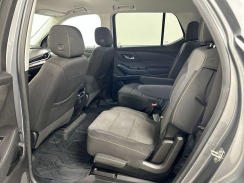 Used 2019 Chevrolet Traverse LT w/ LPO, Floor Liner Package AWD/4WD image 19