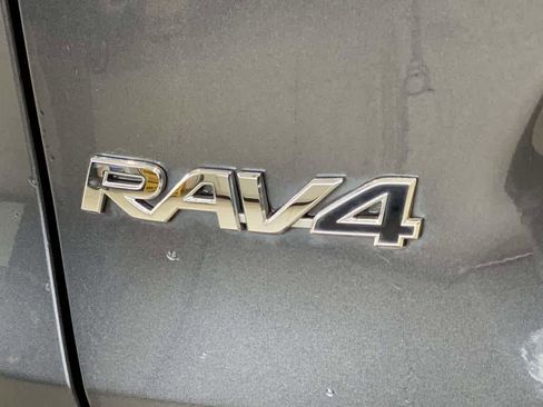 Certified 2021 Toyota RAV4 LE image 11