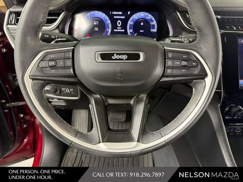 Used 2023 Jeep Grand Cherokee Altitude AWD/4WD image 24