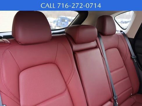 Used 2023 MAZDA CX-5 Carbon Edition image 25