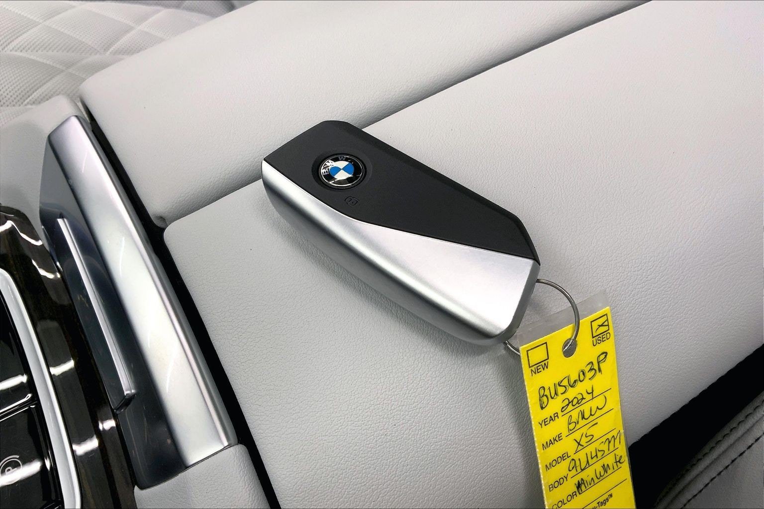 Used 2024 BMW X5 xDrive40i w/ Premium Package AWD/4WD image 21