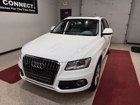 Used 2016 Audi Q5 2.0T Premium Plus AWD/4WD image 4