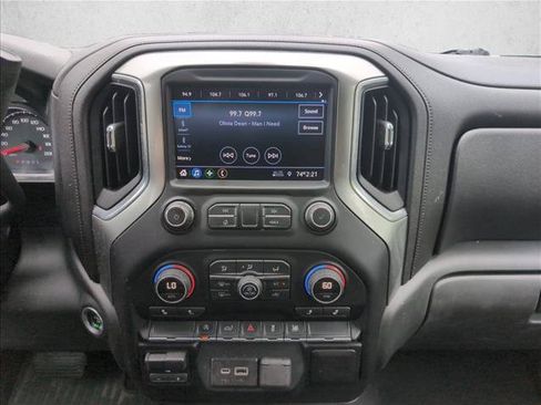 Used 2020 Chevrolet Silverado 1500 LT w/ True North Edition AWD/4WD image 13
