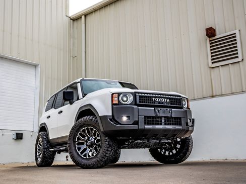 Used 2024 Toyota Land Cruiser 1958 image 5