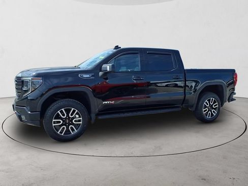 Used 2023 GMC Sierra 1500 AT4 w/ AT4 Premium Package AWD/4WD image 8