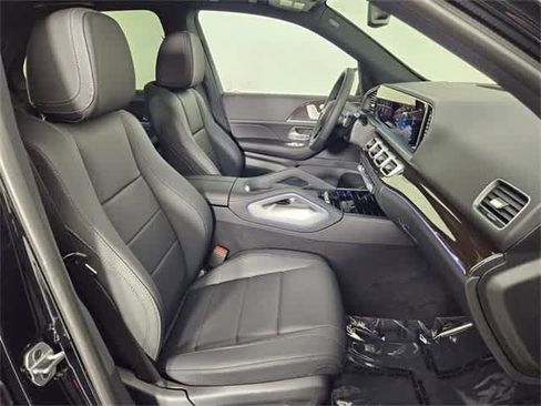 Used 2025 Mercedes-Benz GLE 350 4MATIC image 23